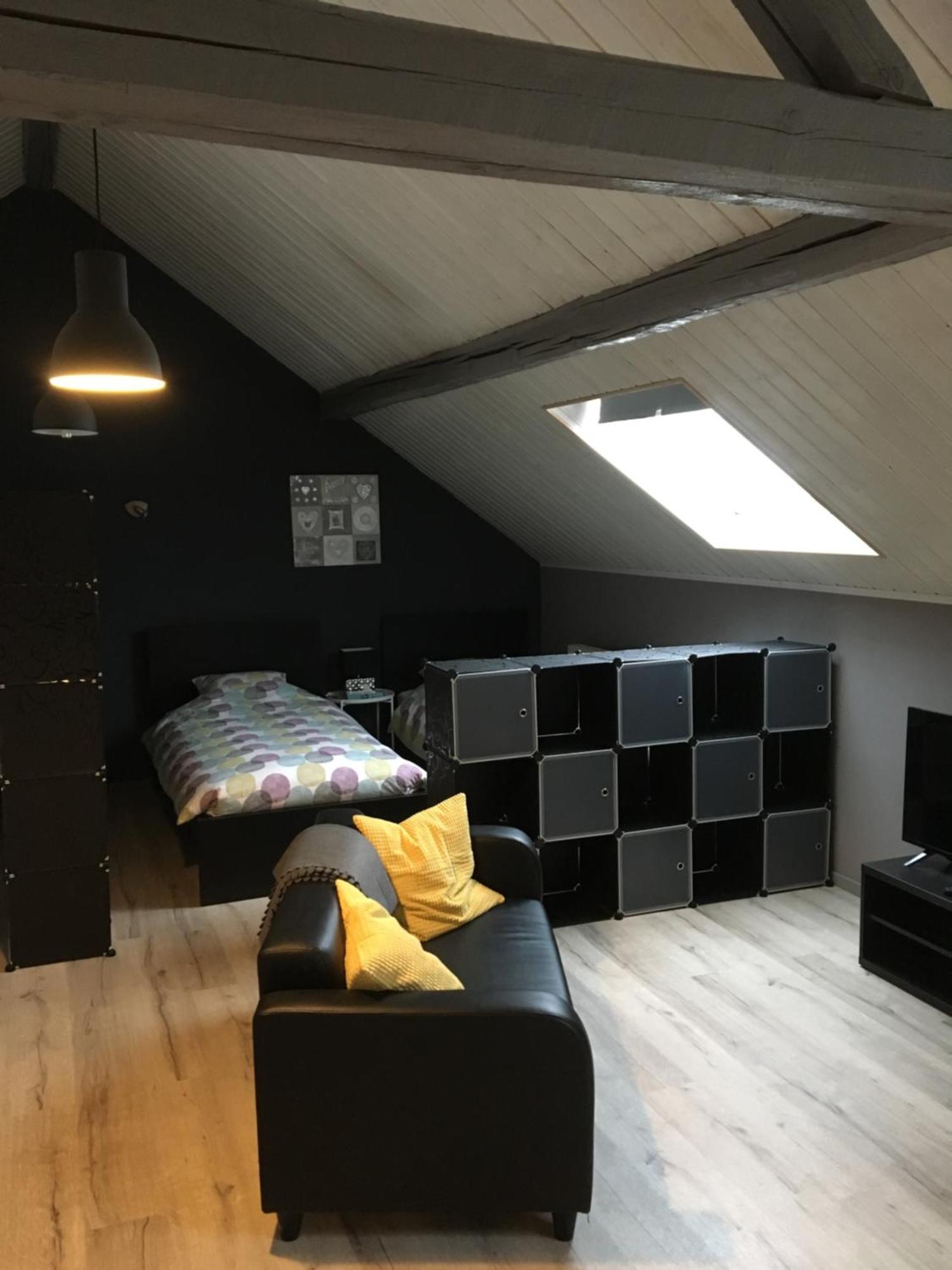 The Cottage And The Loft Ambleve Room photo